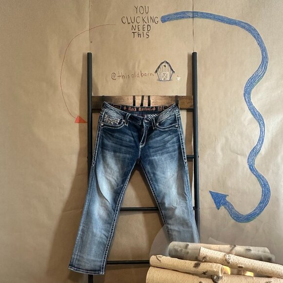 Rock Revival Mid-Rise Capri Jeans - Picture 1 of 16